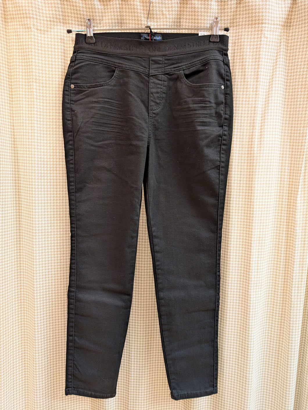 Jeans aus Thermostoff , Street One