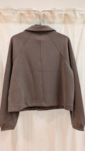 Lade das Bild in den Galerie-Viewer, Silk Look short Jacket , Street One
